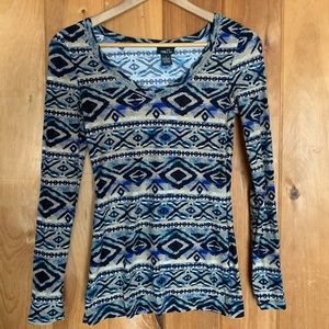 Soft long sleeve shirt with design